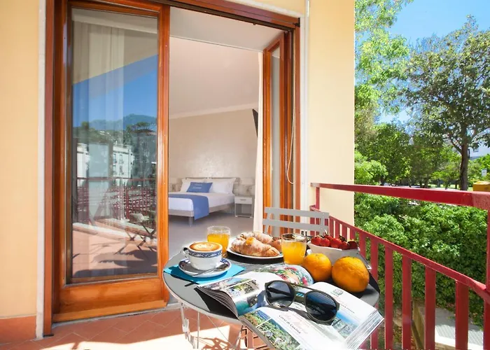 Torna A Surriento Suites Sorrent